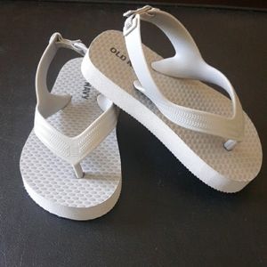 Toddler flip flops